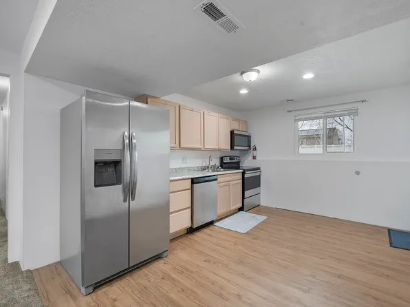 1767 N 600 W, West Bountiful, UT 84087