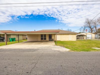 430 Saint Louis St, Raceland, LA, 70394