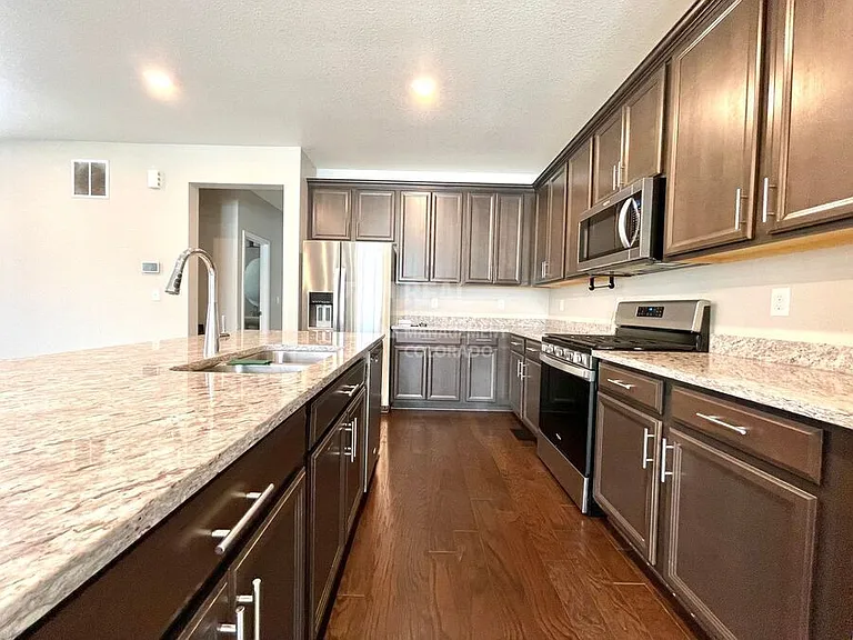 11441 Booth Falls Ct — Photo 6