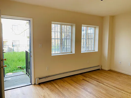 Rented by Keystone Realty USA Corp | media 21