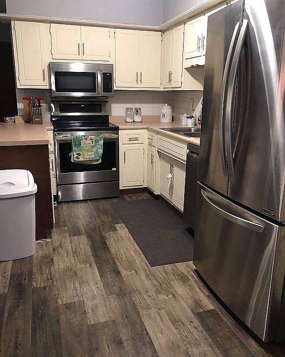 2nd image of 1145 N 140 W