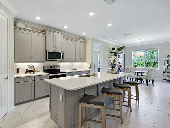 3rd image of 28025 Seasons Tide Ave