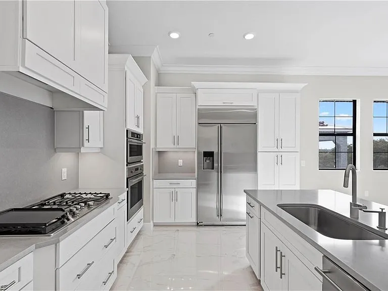16374 Viansa Way #301 — Photo 2