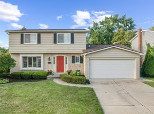 43960 Parkside St, Canton, MI