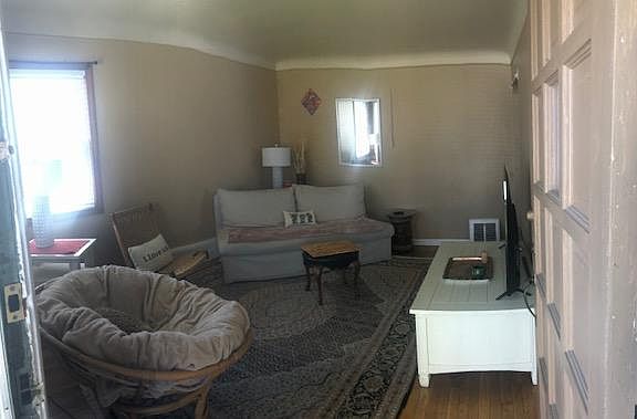 3rd image of 3309 Hunter Ave