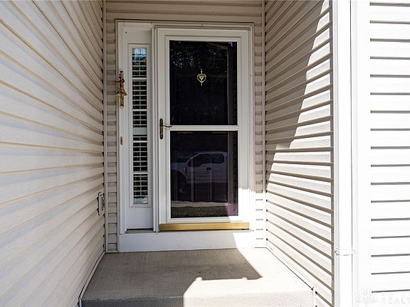 5th image of 4686 Mallard Creek Dr