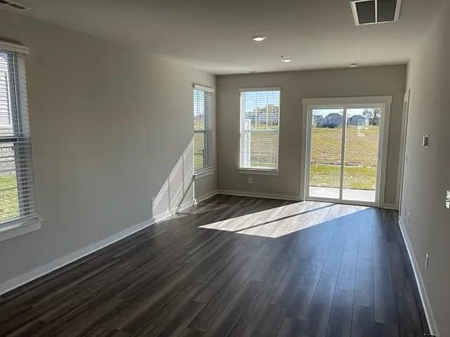 658 Birdie Dr — Photo 10