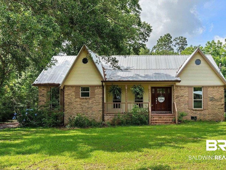 1st image of 10624 Pecan Dr