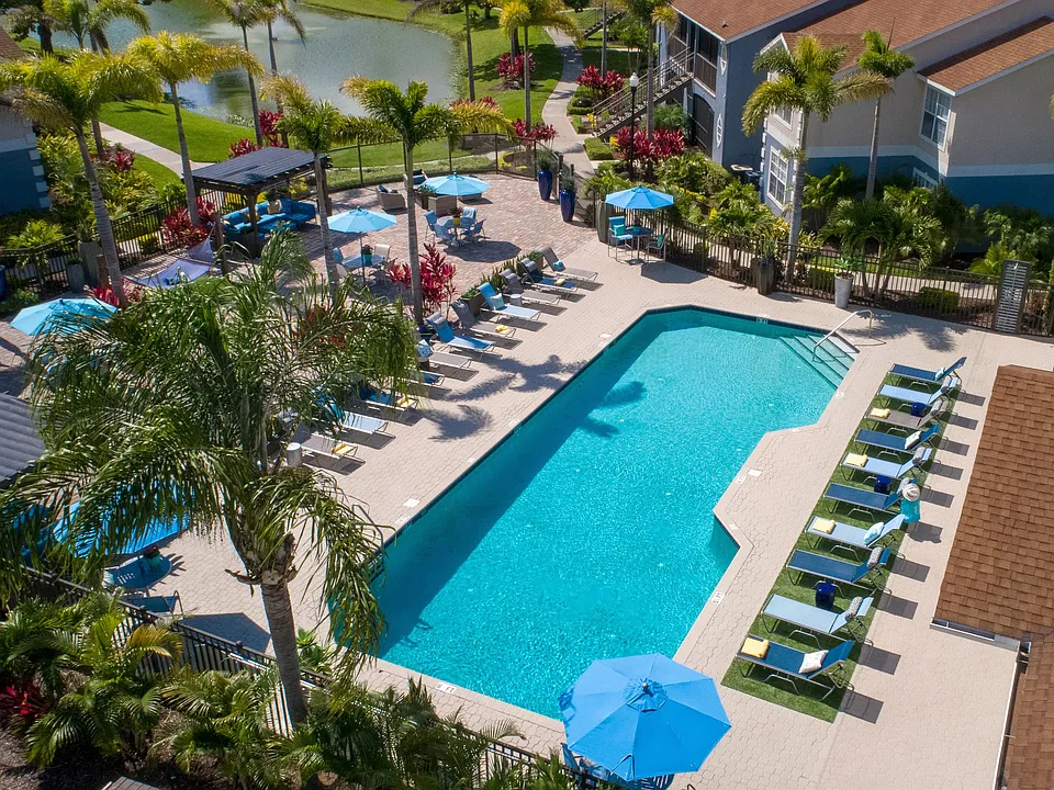 Soleil Blu Luxury Apartments
