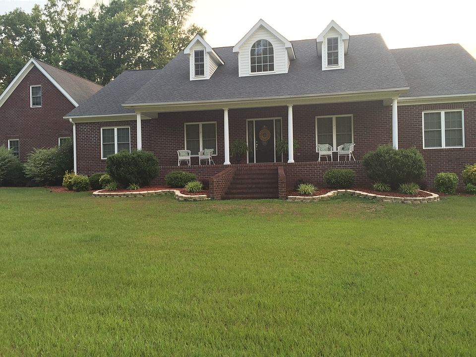 Home with acreage!!!!