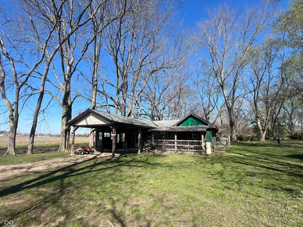 5219 Denny, Columbus, IN 47201