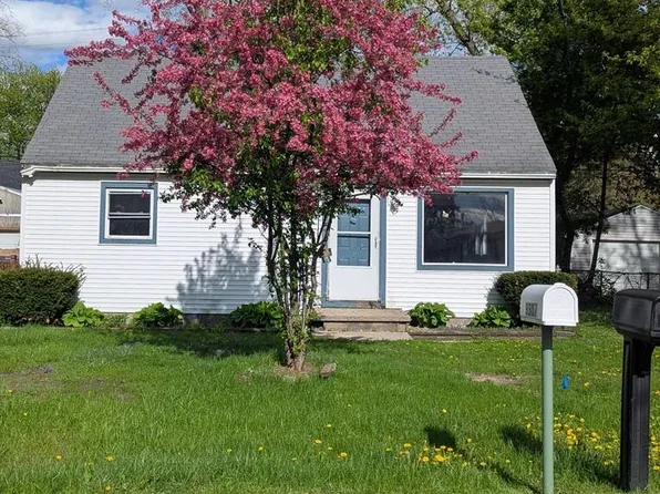 3304 Sheffer Ave, Lansing, MI 48906