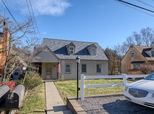 3322 Maple Dr, Pittsburgh, PA 15237