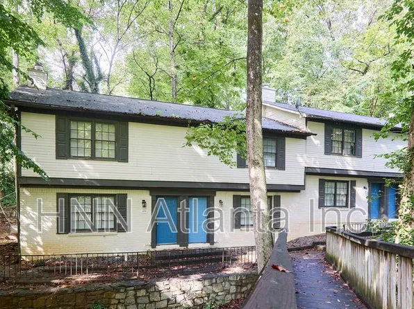 5557 Estates Ct, Norcross, GA 30093