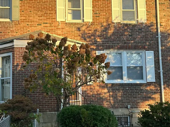 2643 Parma Rd, Philadelphia, PA 19131