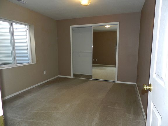 Downstairs Bedroom 1