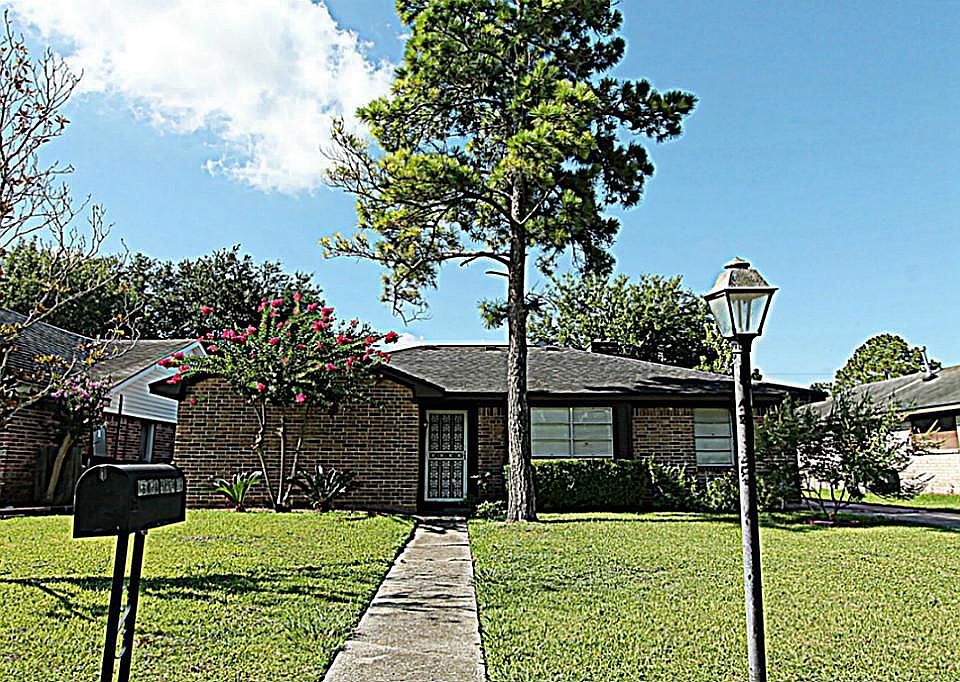 1st image of 12047 Sela Ln