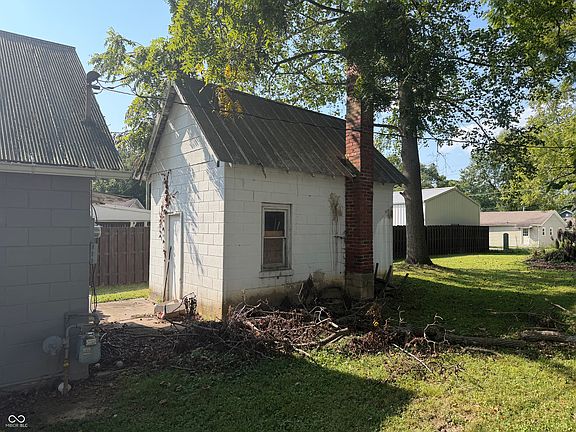 4th image of 805 27th St