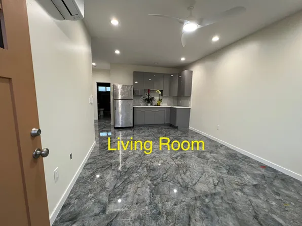 990 Hoomoana St #A, Pearl City, HI 96782