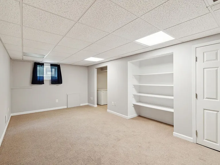 1607 Barbara Dr — Photo 21