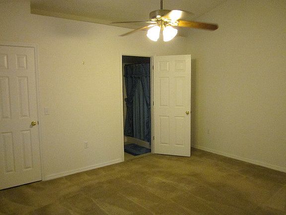 4th image of 27 Birchshire Ln