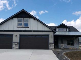 13505 N Treasure Island Ct, Rathdrum, ID 83858