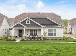 357 Sweet Run Cir W, Galena, OH 43021