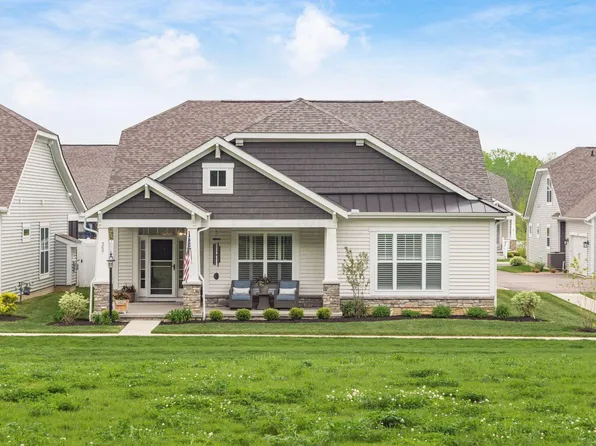 357 Sweet Run Cir W, Galena, OH 43021