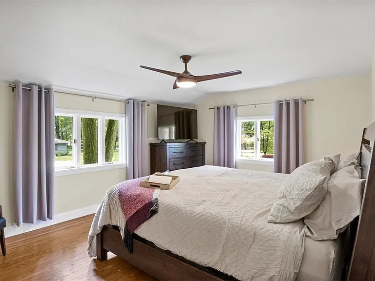 485 Oakridge Dr — Photo 20