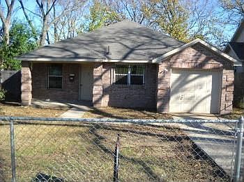 1st image of 2606 Harlandale Ave