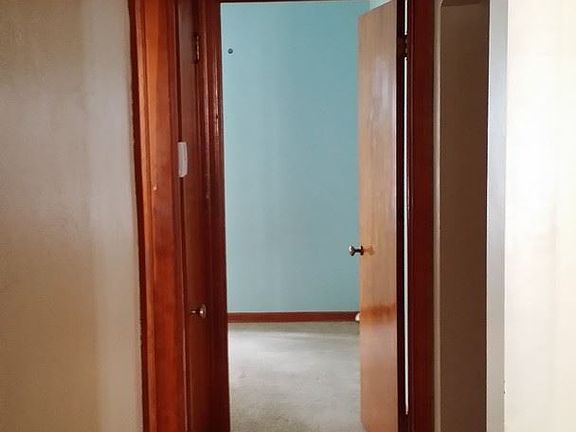 2nd image of 1136 Highland Park Blvd