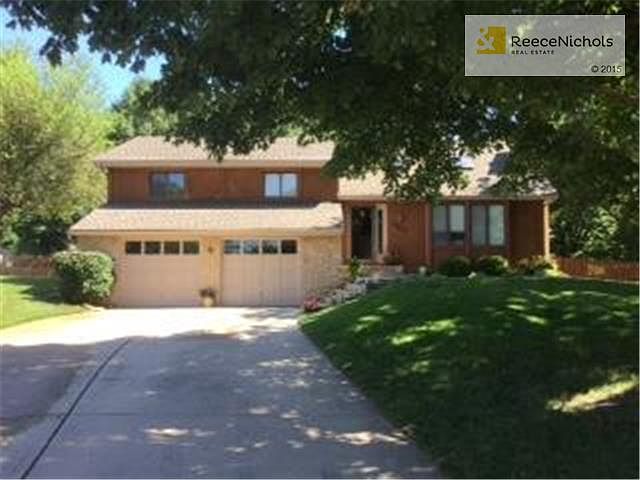 Front Elevation - Nested in quiet setting - cul de sac.