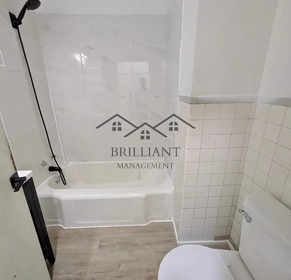 3461-3463 N Dequincy St #3461 — Photo 6