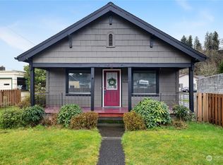 724 Perry Ave, Hoquiam, WA