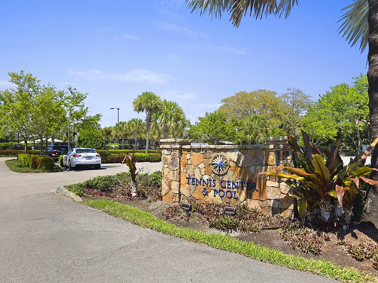 5172 SE Club Way #207 — Photo 70