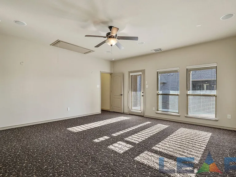 7931 Belinda Ln — Photo 24