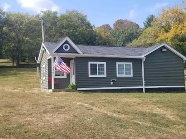 705 N Murray St, Gainesboro, TN 38562