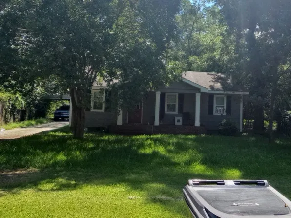 1668 Forestside Dr, Columbus, GA 31907