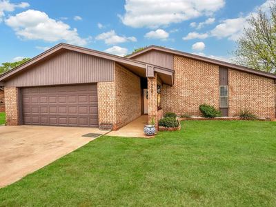 265 Regency Dr, Clinton, OK, 73601