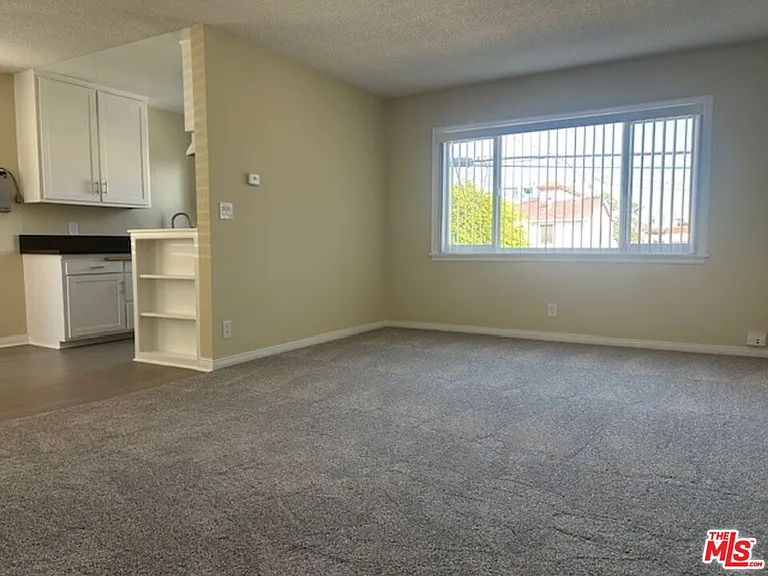 1428 S Bedford St #6 — Photo 4