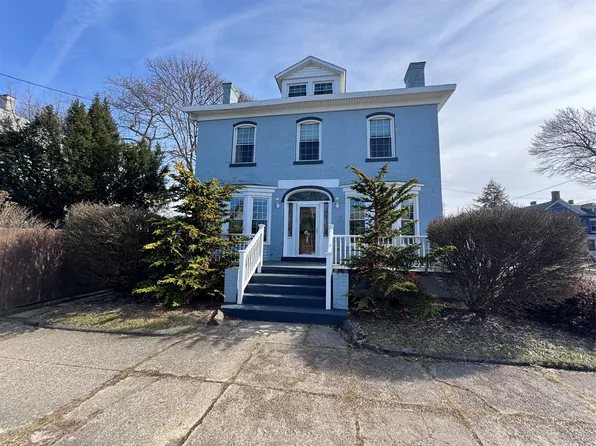 461 W 7th St, Erie, PA 16502