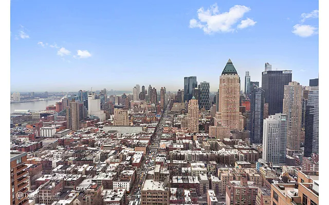 Rented by Douglas Elliman | media 27