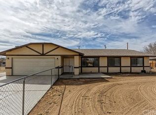 22465 Standing Rock Ave, Apple Valley, CA 92307