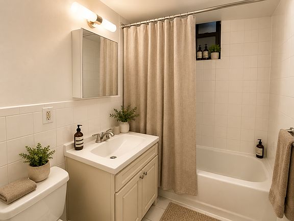 5th image of 210 W 83rd St APT 1F