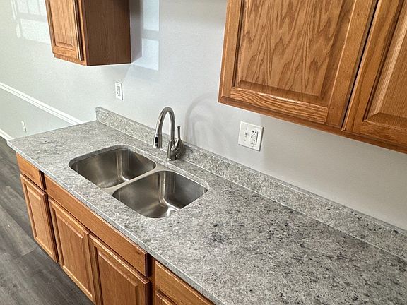2nd image of 6512 Six Mile Ln #6-1