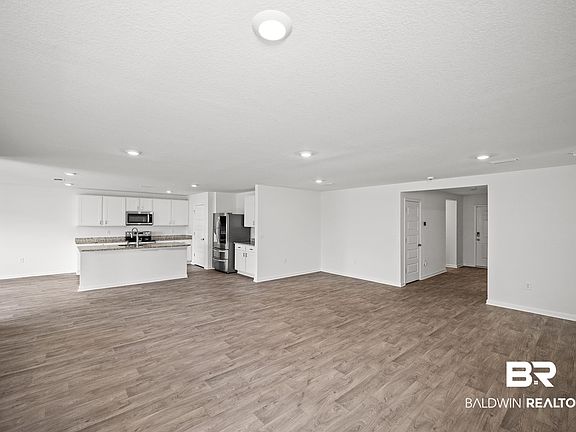 3rd image of 3249 Vista Del Mar Dr