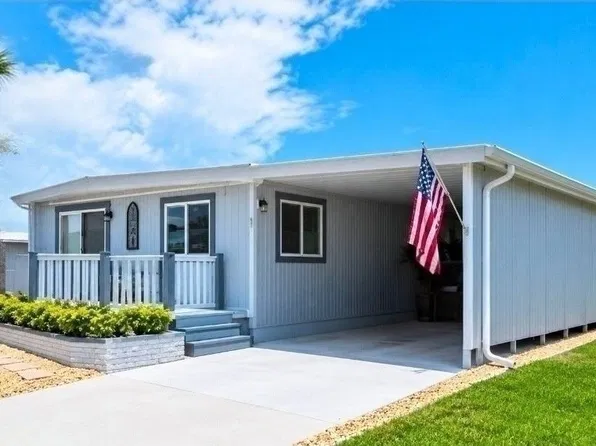 356 Spanish Lakes Dr, Nokomis, FL 34275