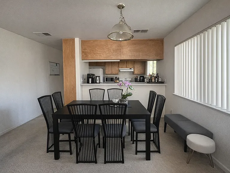645 Adams St #5 — Photo 16