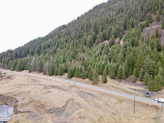 3rd image of LOT 4 Fadear Creek Rd
