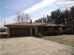 1932 Fairbrook Ave NE, East Canton, OH 44730